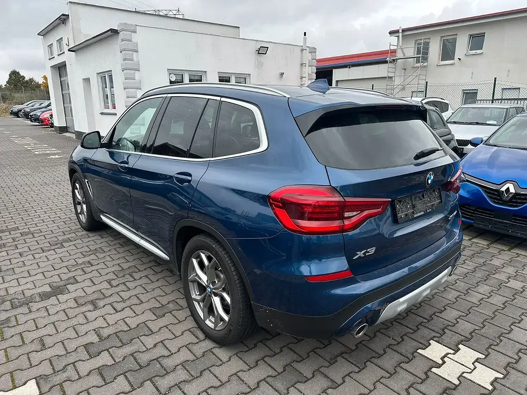 BMW X3 - Thumbnail 5