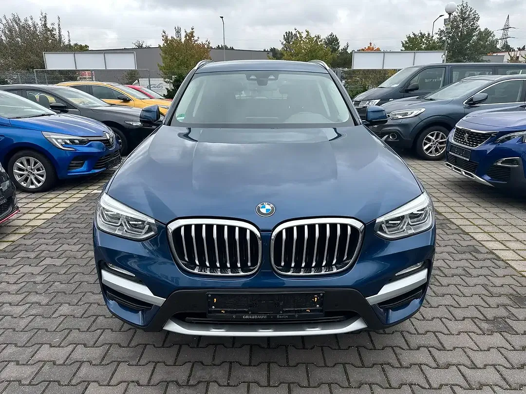 BMW X3 - Thumbnail 6