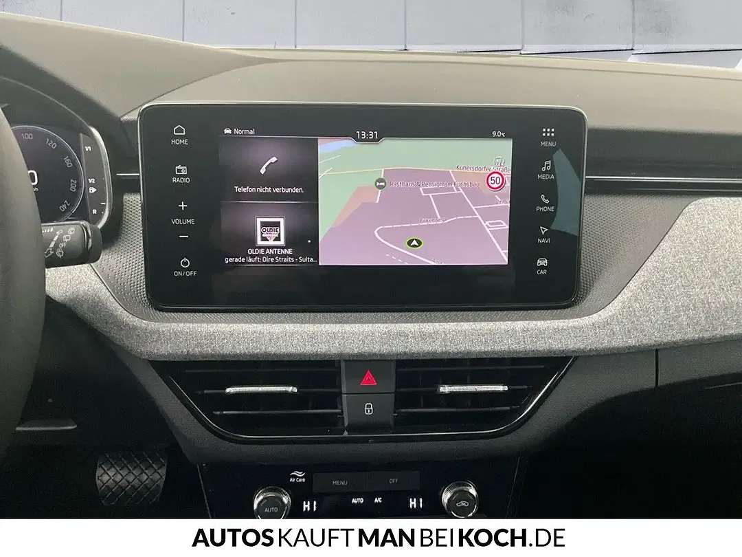 Skoda Scala - Thumbnail 11