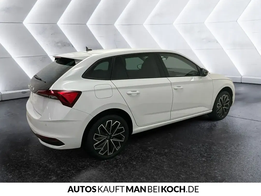 Skoda Scala - Thumbnail 3