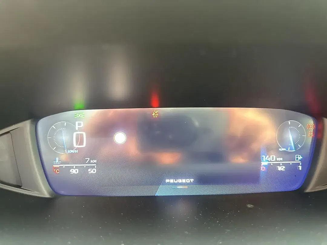 Peugeot 308 - Thumbnail 12