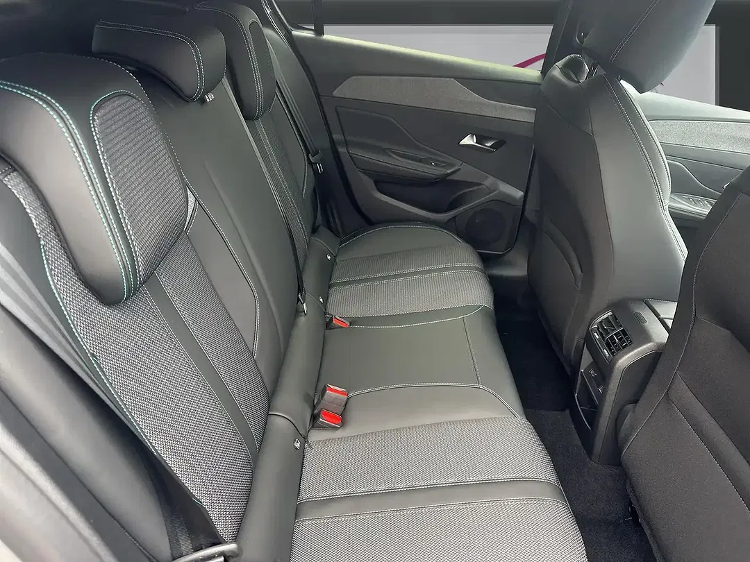 Peugeot 308 - Thumbnail 15