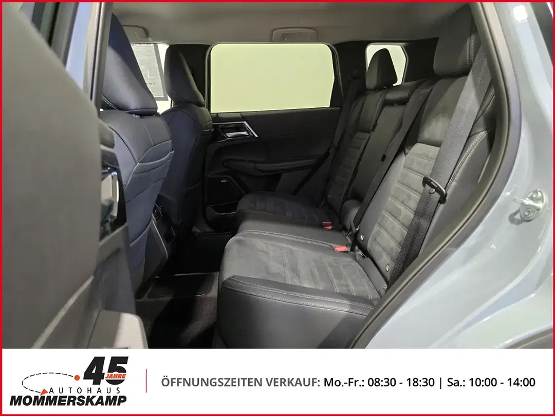 Mitsubishi Outlander - Thumbnail 6