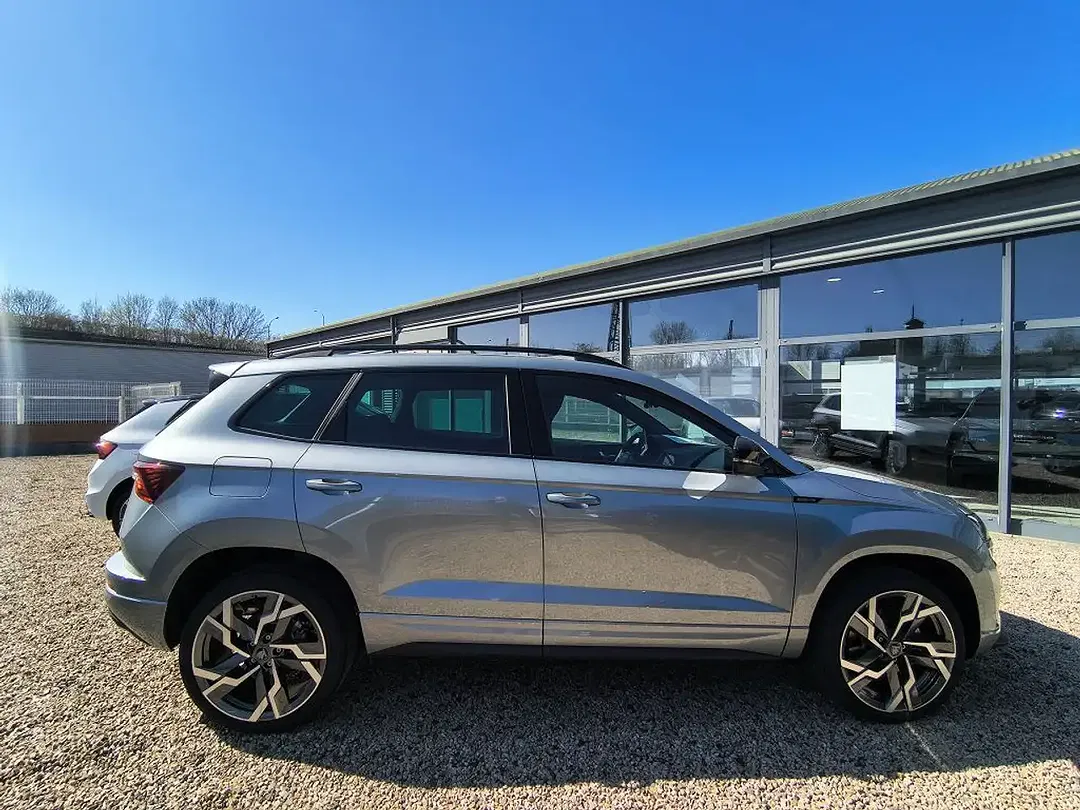 Skoda Karoq - Thumbnail 7