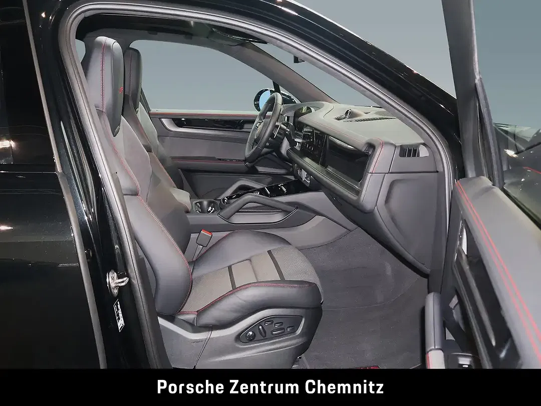 Porsche Cayenne - Thumbnail 13