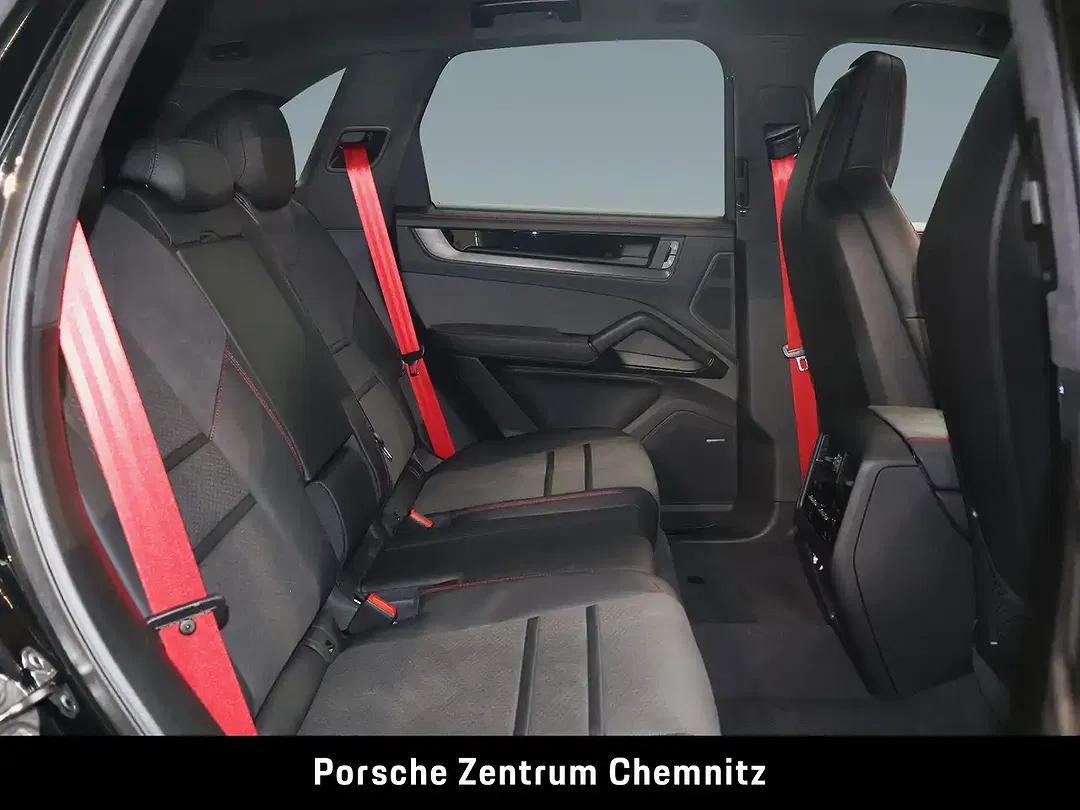 Porsche Cayenne - Thumbnail 8