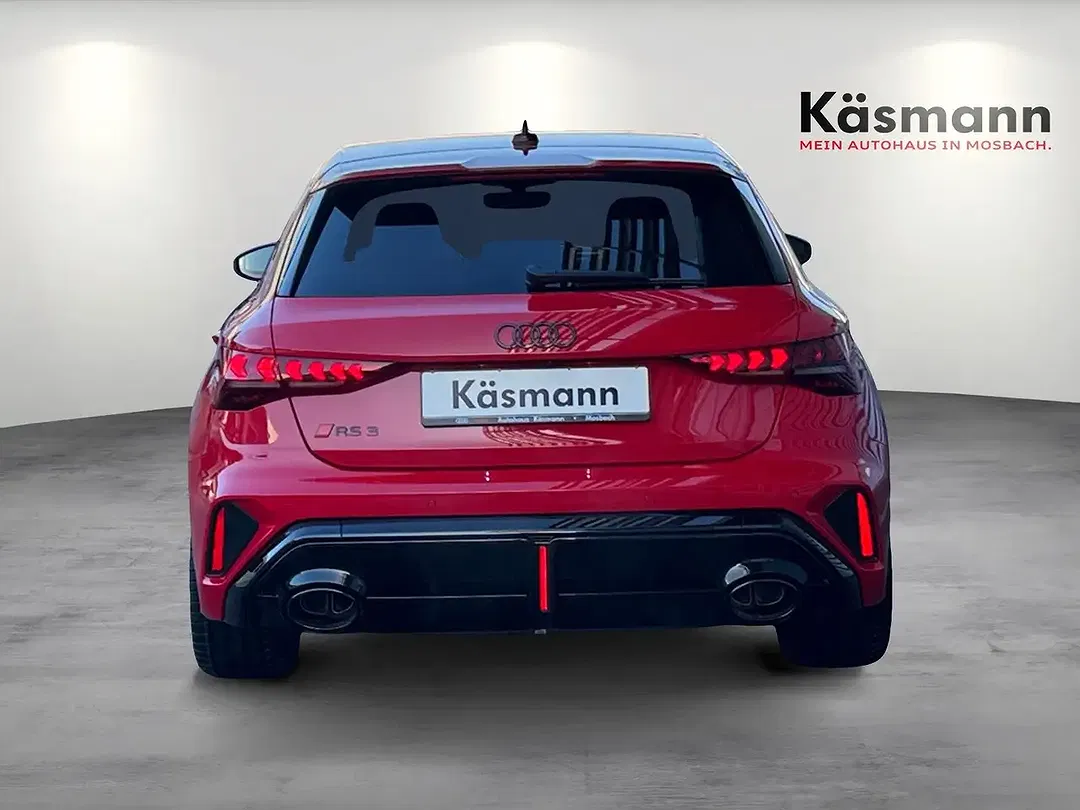 Audi RS3 - Thumbnail 4