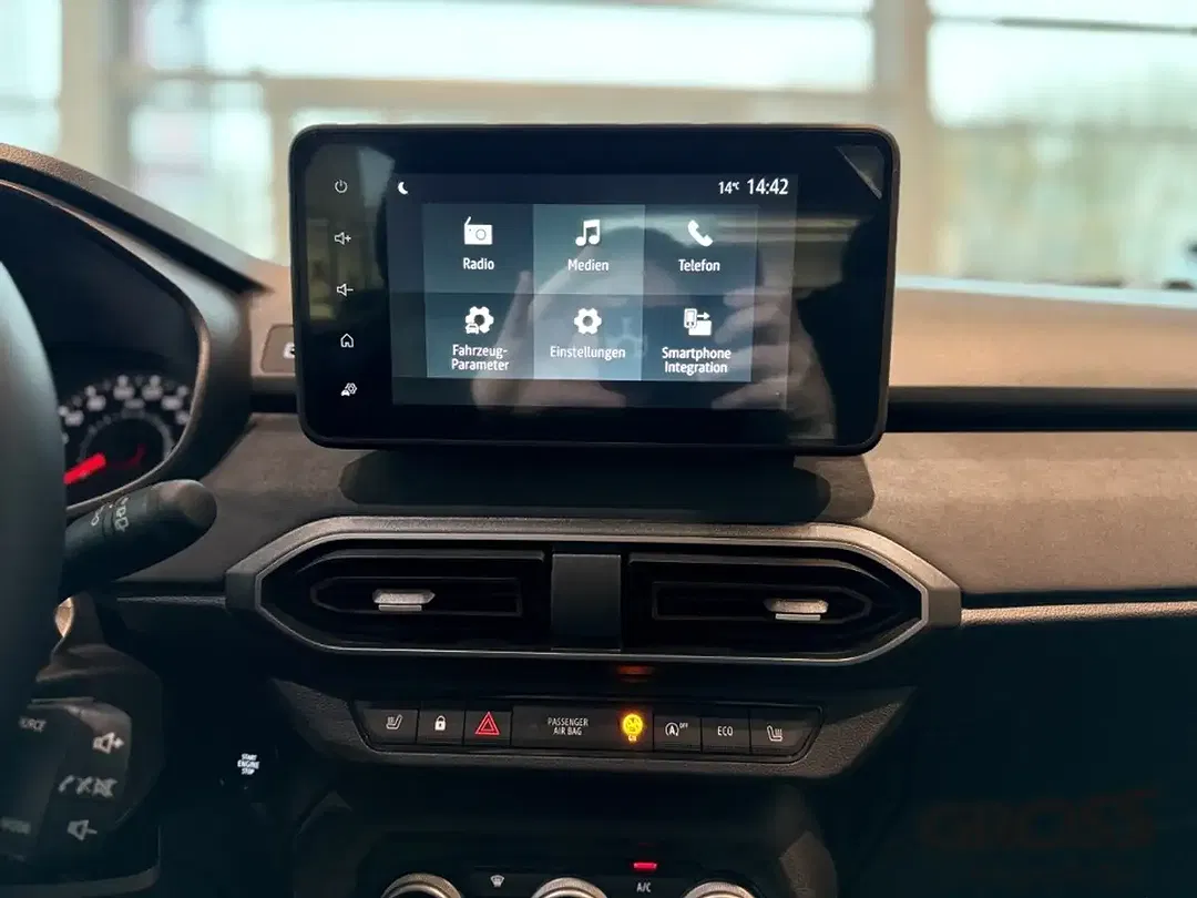 Dacia Sandero - Thumbnail 20