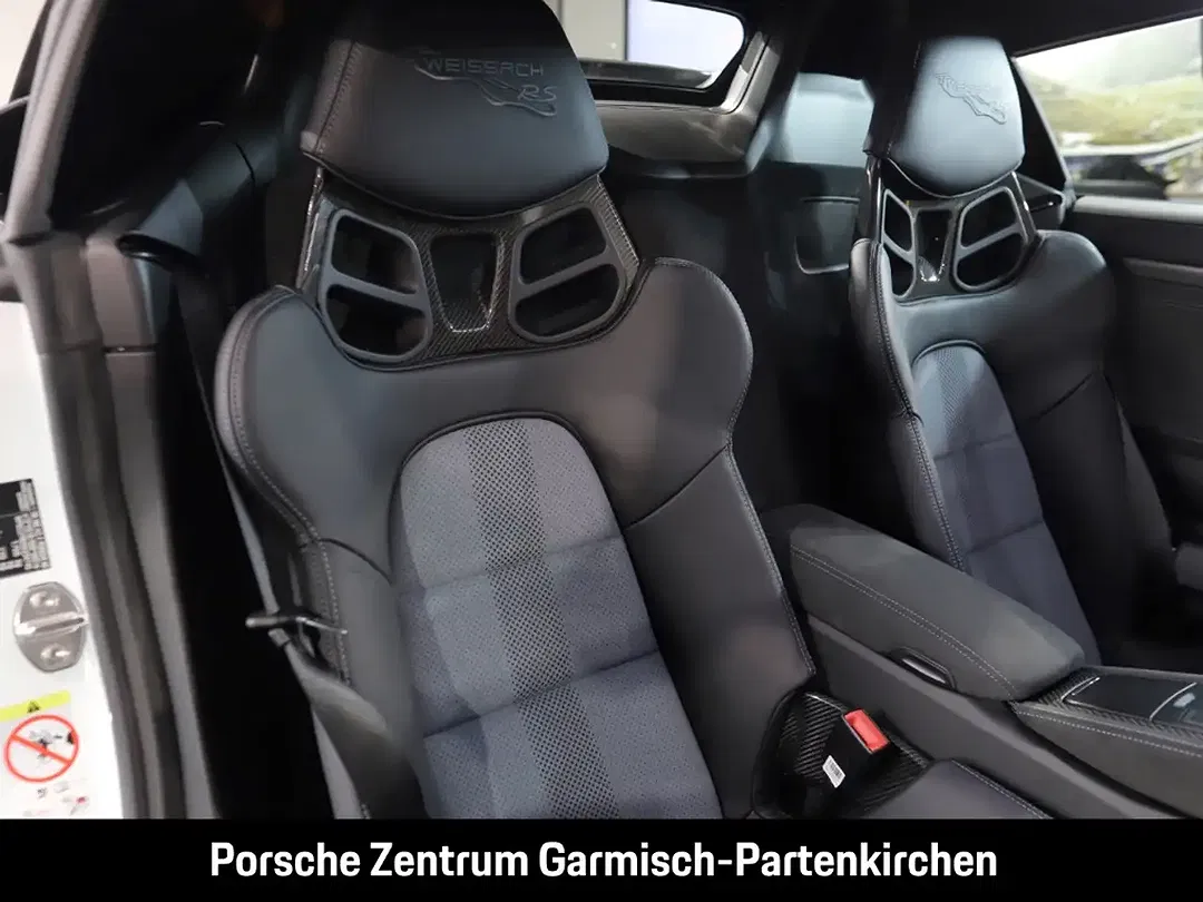 Porsche 718 Spyder - Thumbnail 11
