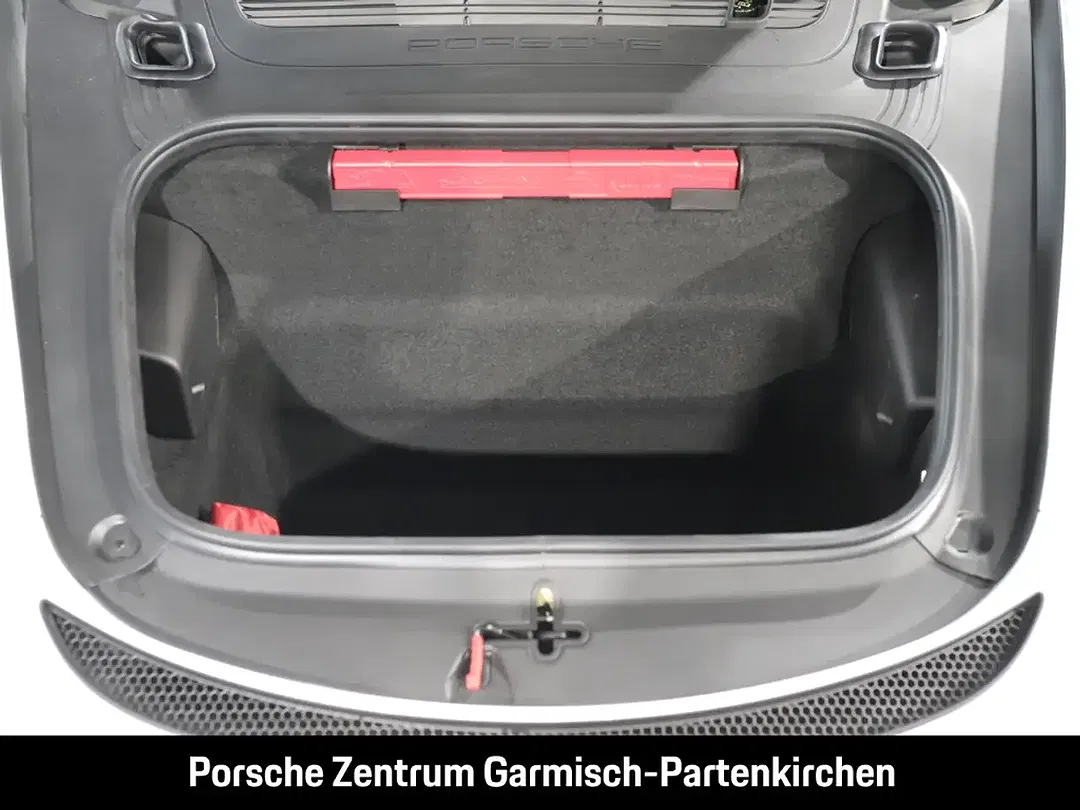 Porsche 718 Spyder - Thumbnail 12