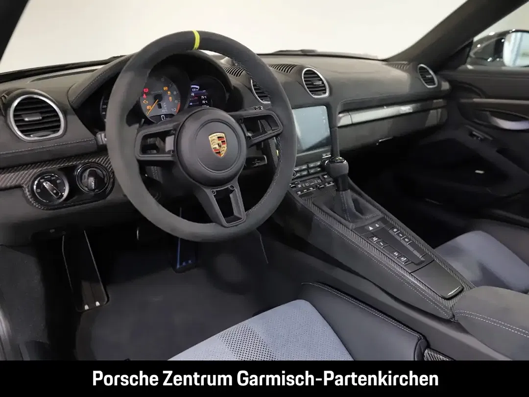 Porsche 718 Spyder - Thumbnail 8