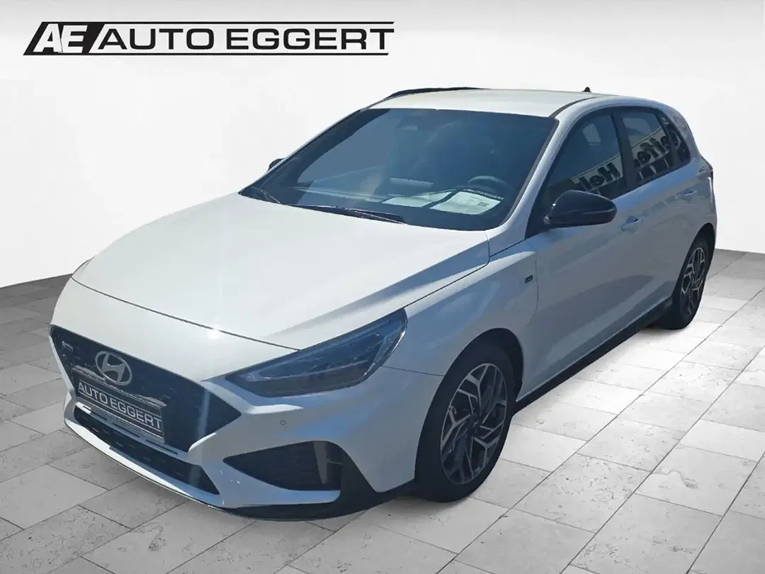 Hyundai i30 - Thumbnail 1