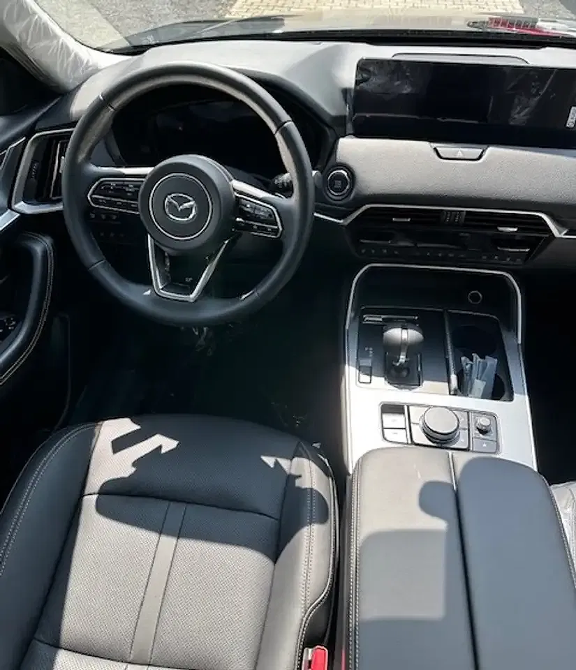 Mazda CX-60 - Thumbnail 5