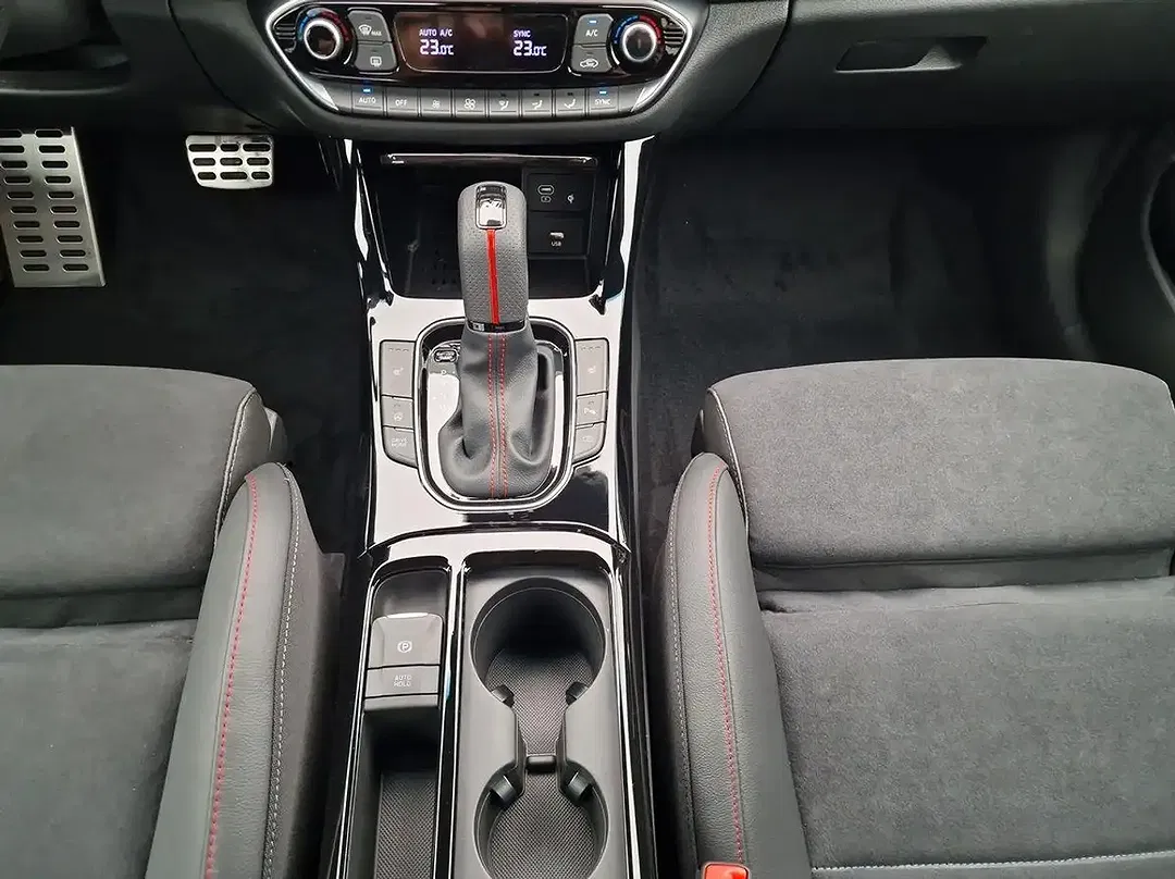 Hyundai i30 - Thumbnail 11