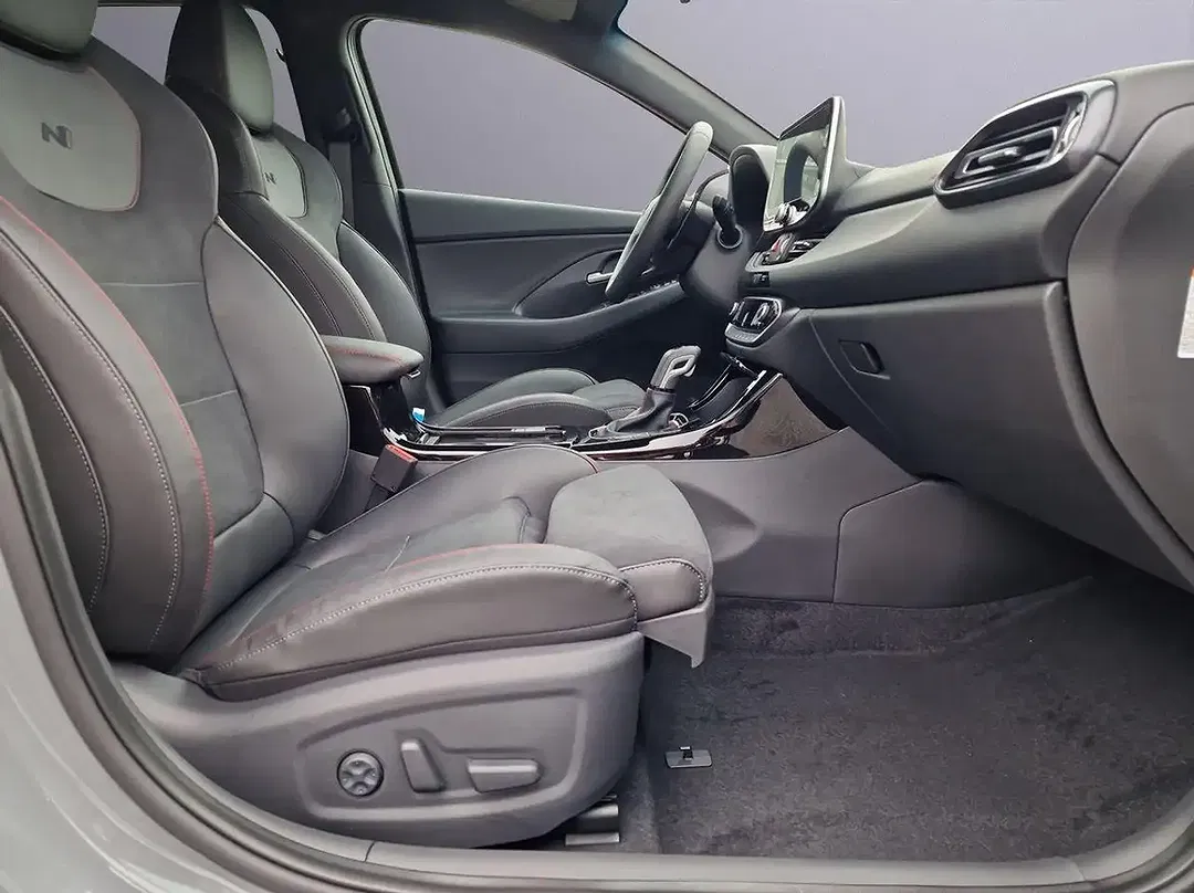 Hyundai i30 - Thumbnail 13