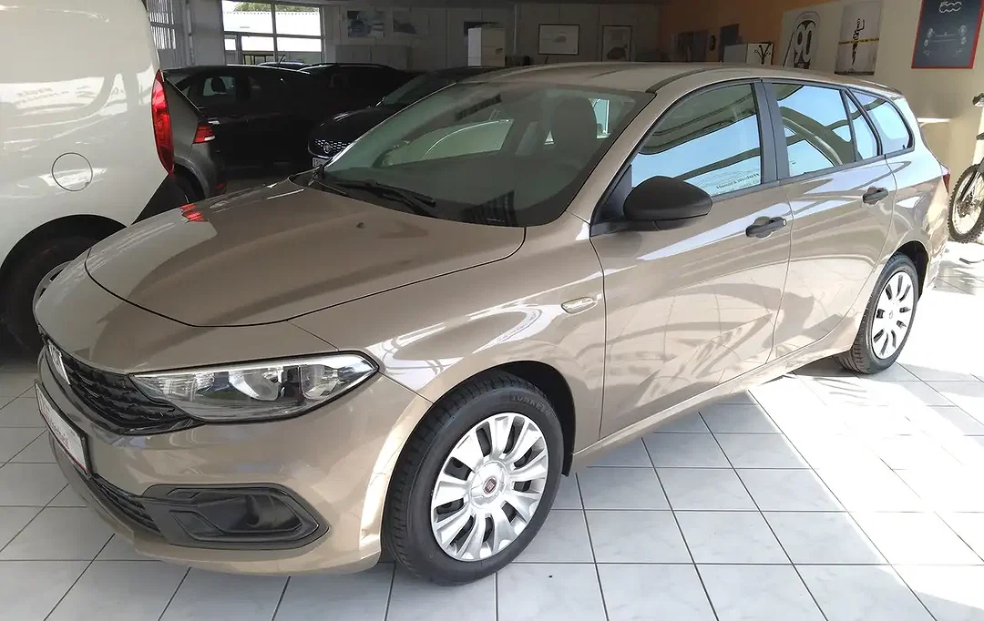 Fiat Tipo - Afbeelding 1