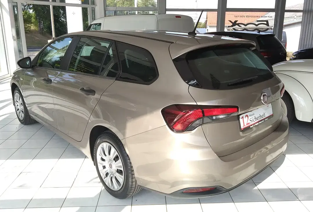 Fiat Tipo - Thumbnail 2