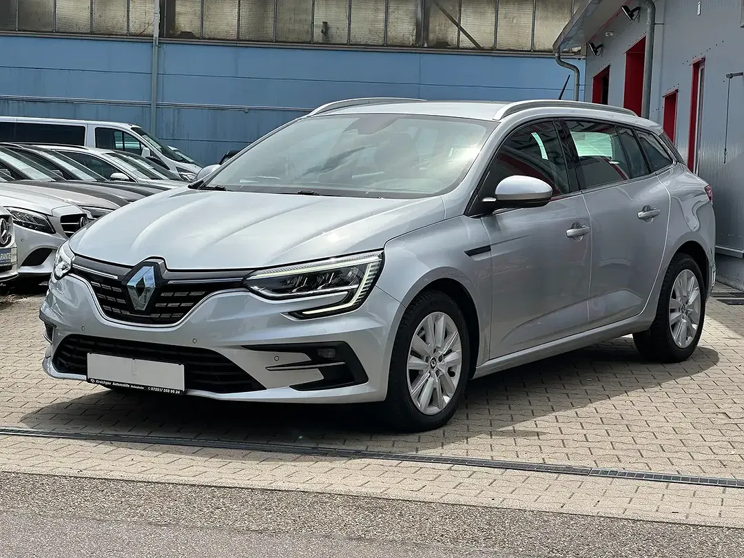 Renault Megane - Thumbnail 1