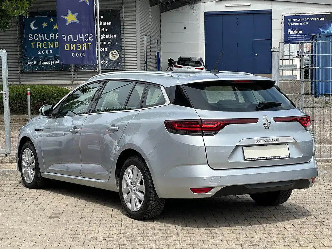 Renault Megane - Thumbnail 3