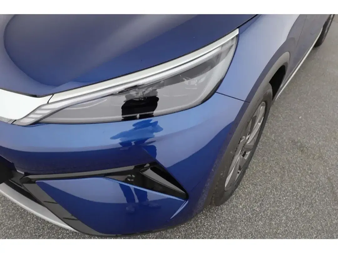 BYD Atto 3 - Thumbnail 6