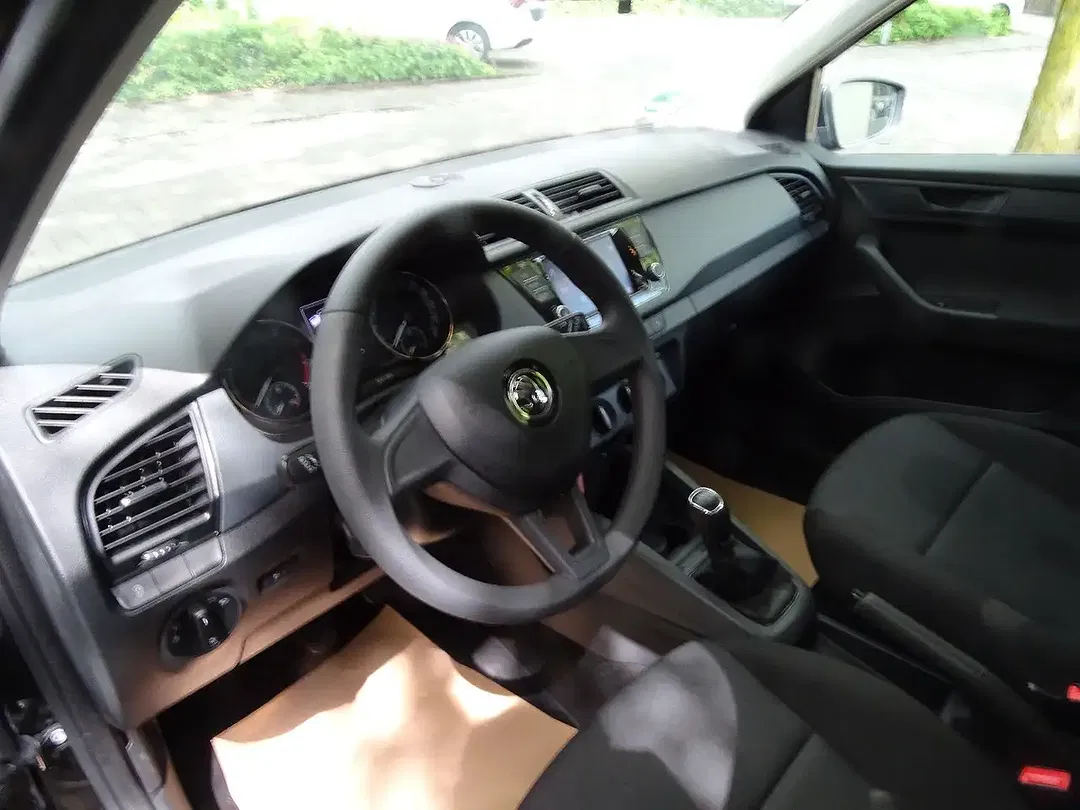 Skoda Fabia - Thumbnail 19