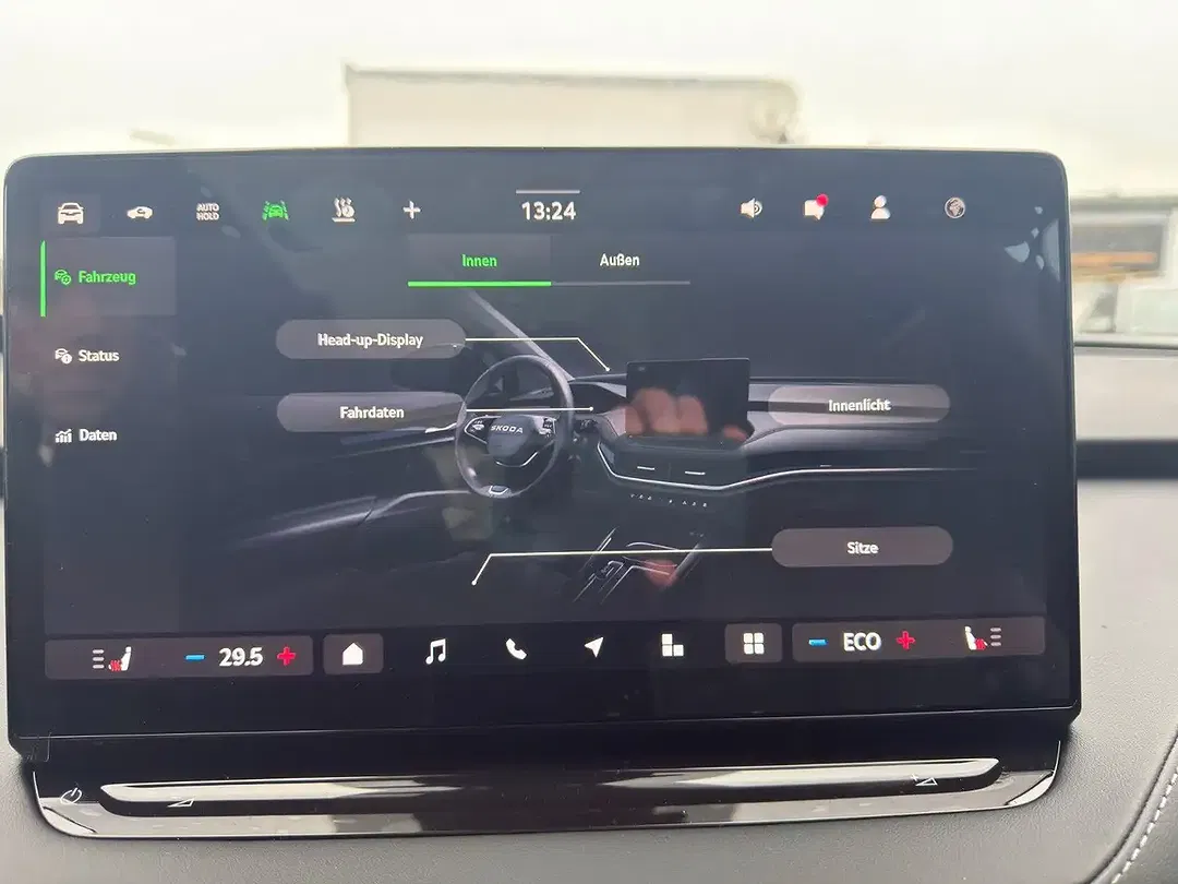 Skoda Enyaq - Thumbnail 18