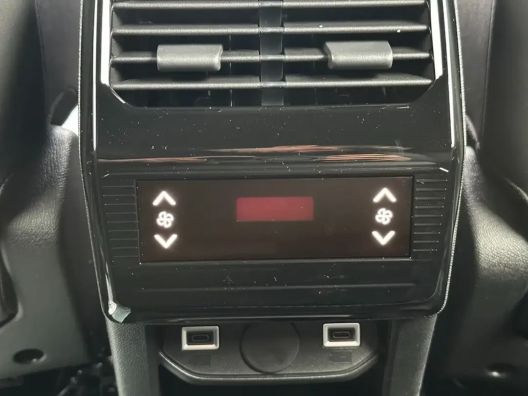 Peugeot 5008 - Thumbnail 12