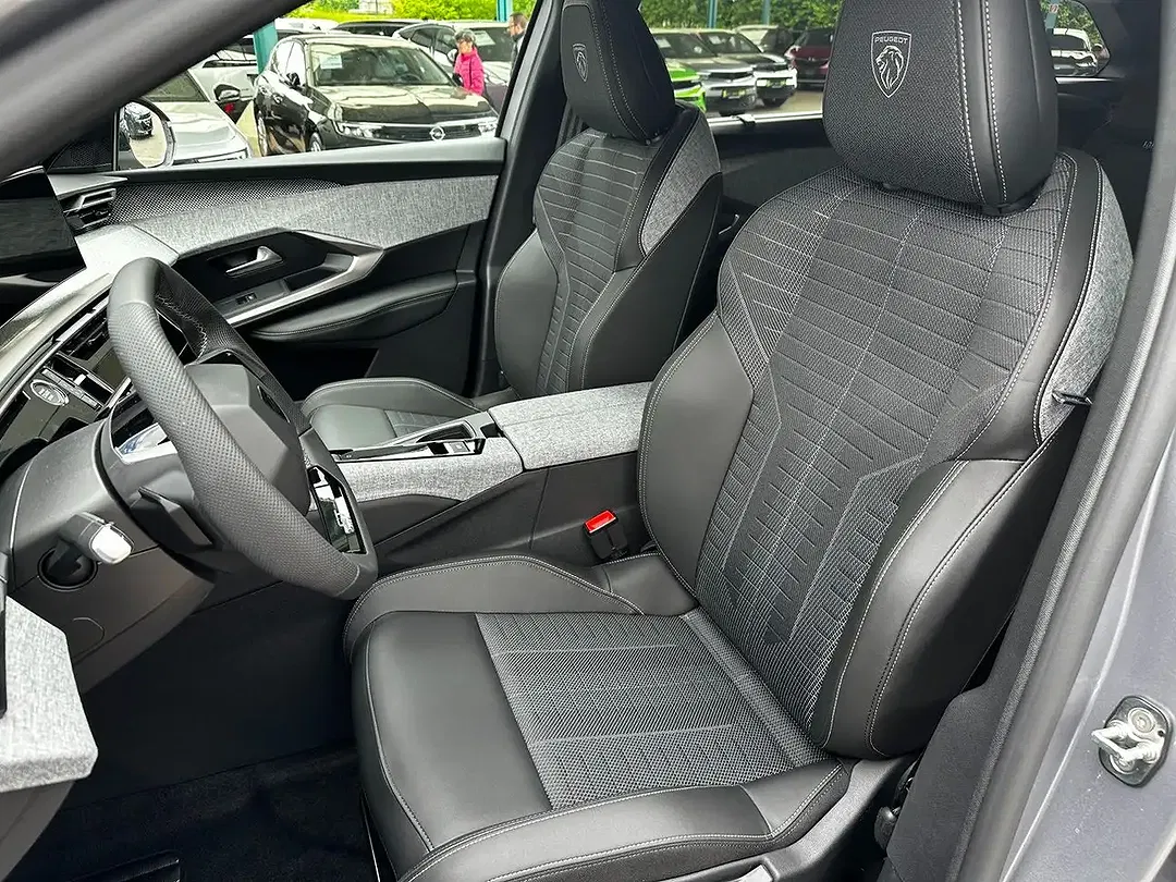 Peugeot 5008 - Thumbnail 15