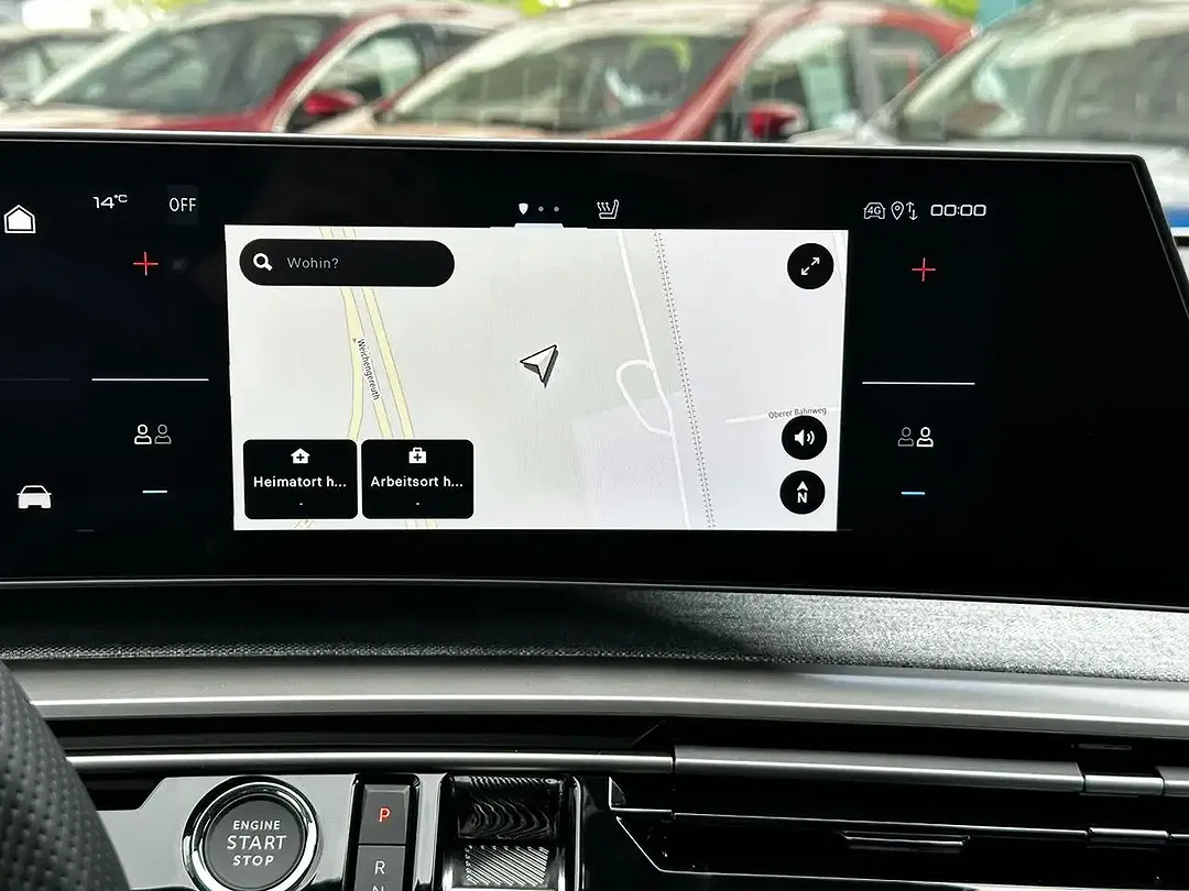 Peugeot 5008 - Thumbnail 25