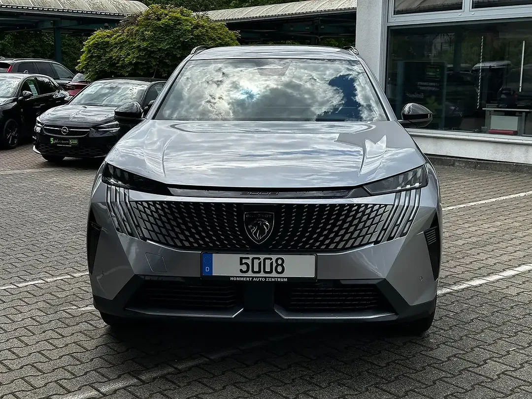 Peugeot 5008 - Thumbnail 2