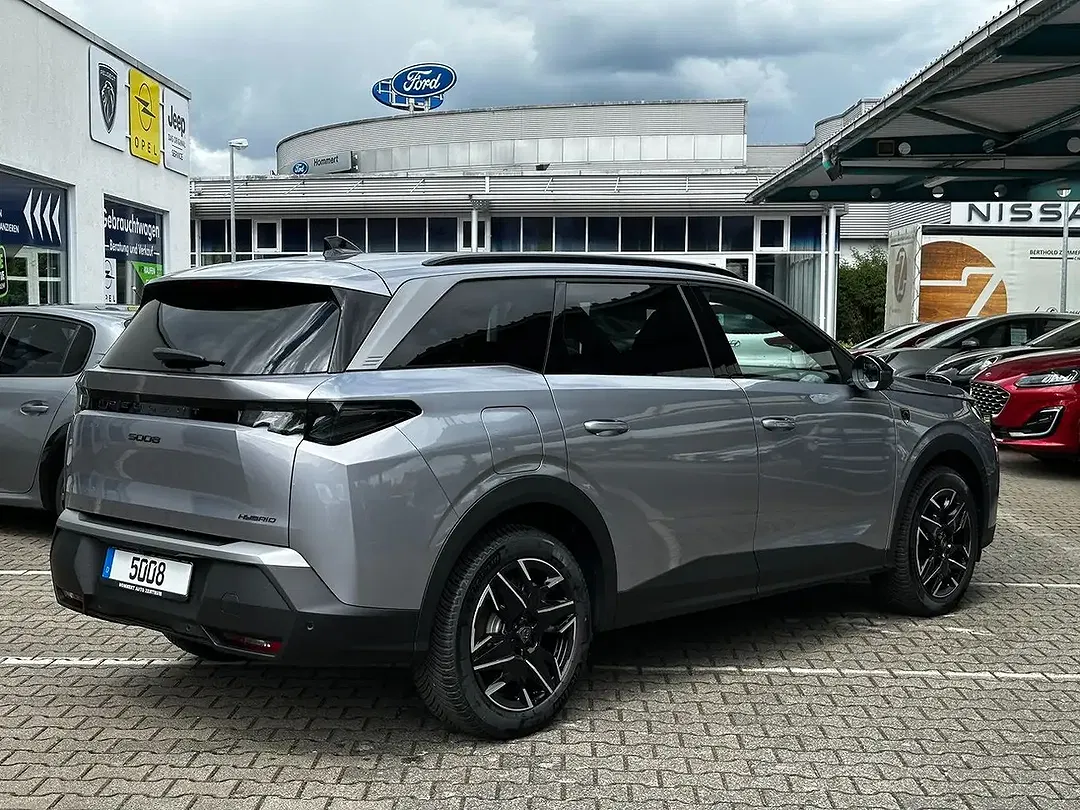 Peugeot 5008 - Thumbnail 4