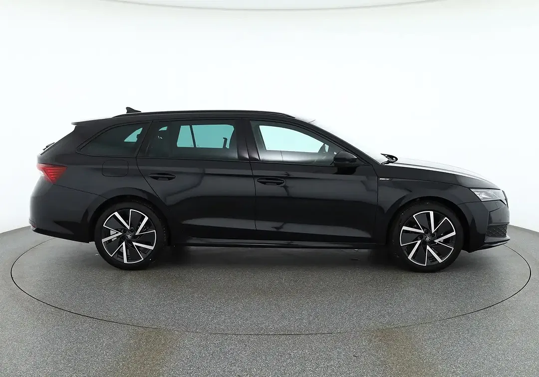 Skoda Octavia - Thumbnail 5