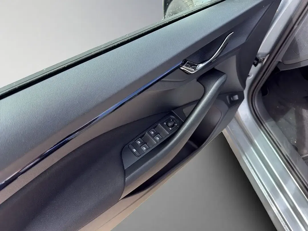 Skoda Kamiq - Thumbnail 13
