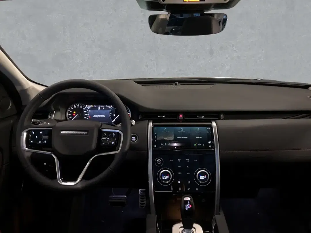 Land Rover Discovery Sport - Thumbnail 4
