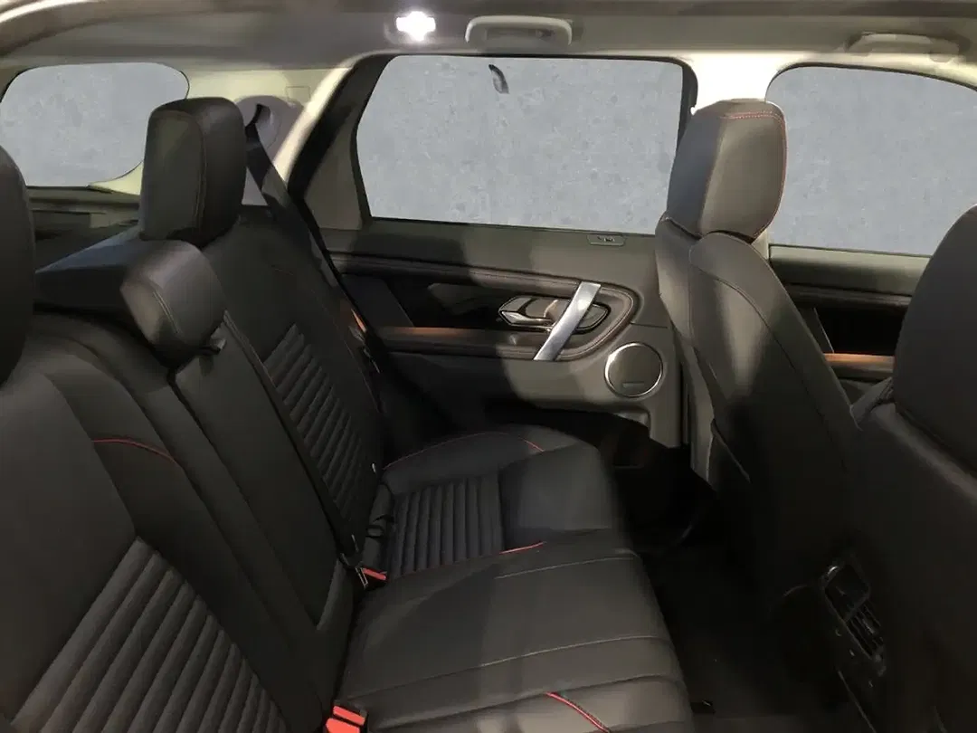 Land Rover Discovery Sport - Thumbnail 5