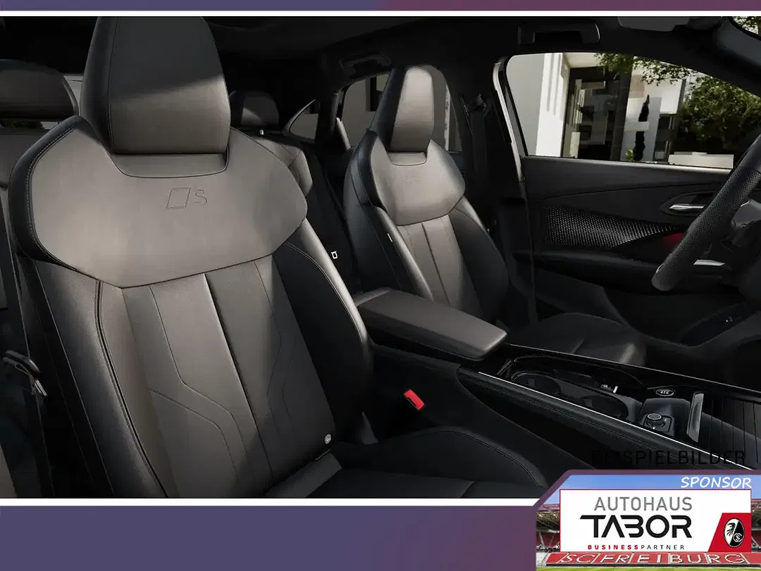 Audi Q3 - Thumbnail 5
