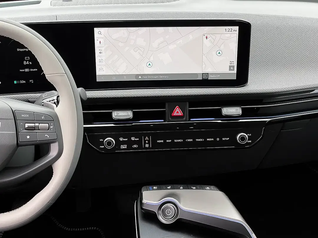Kia EV6 - Thumbnail 13