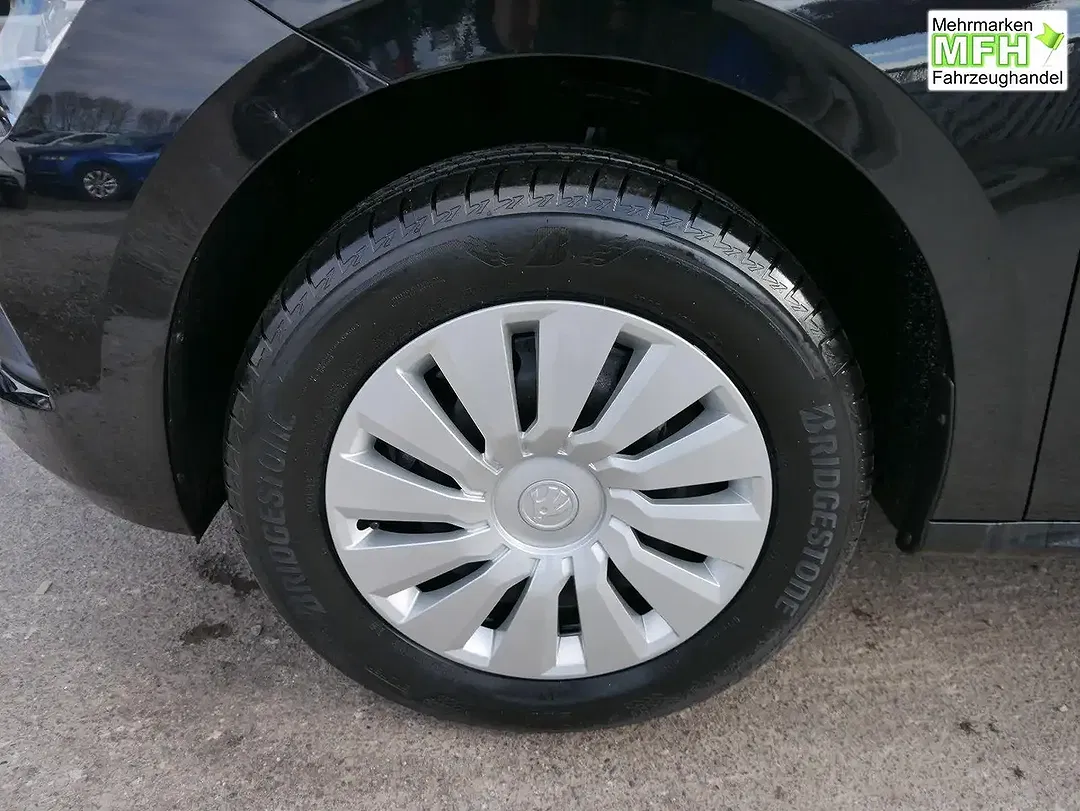 Skoda Kamiq - Thumbnail 4