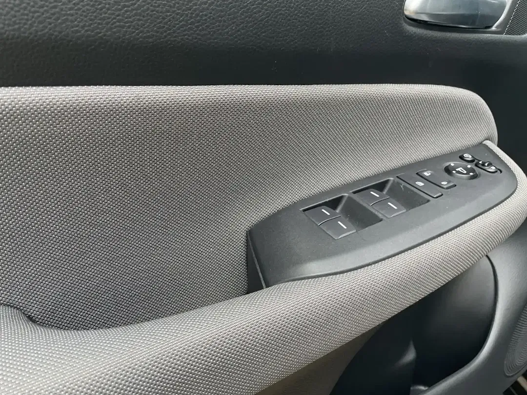 Honda Jazz - Thumbnail 13