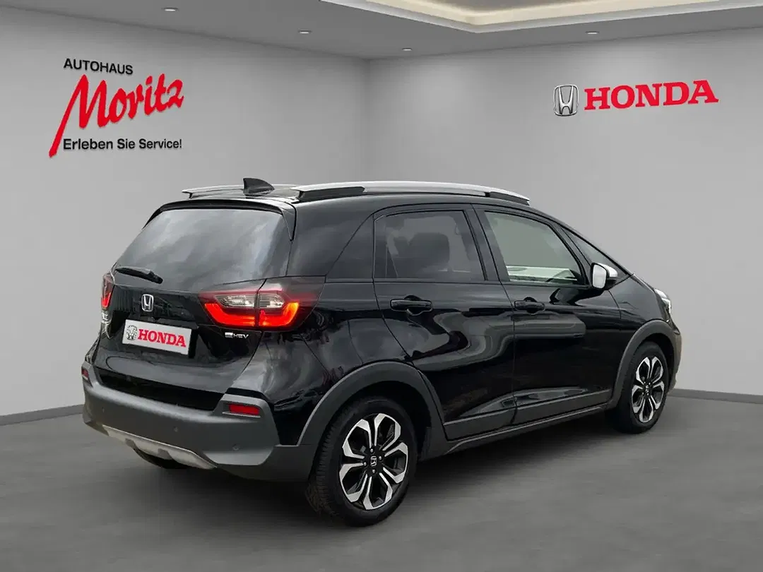 Honda Jazz - Thumbnail 3
