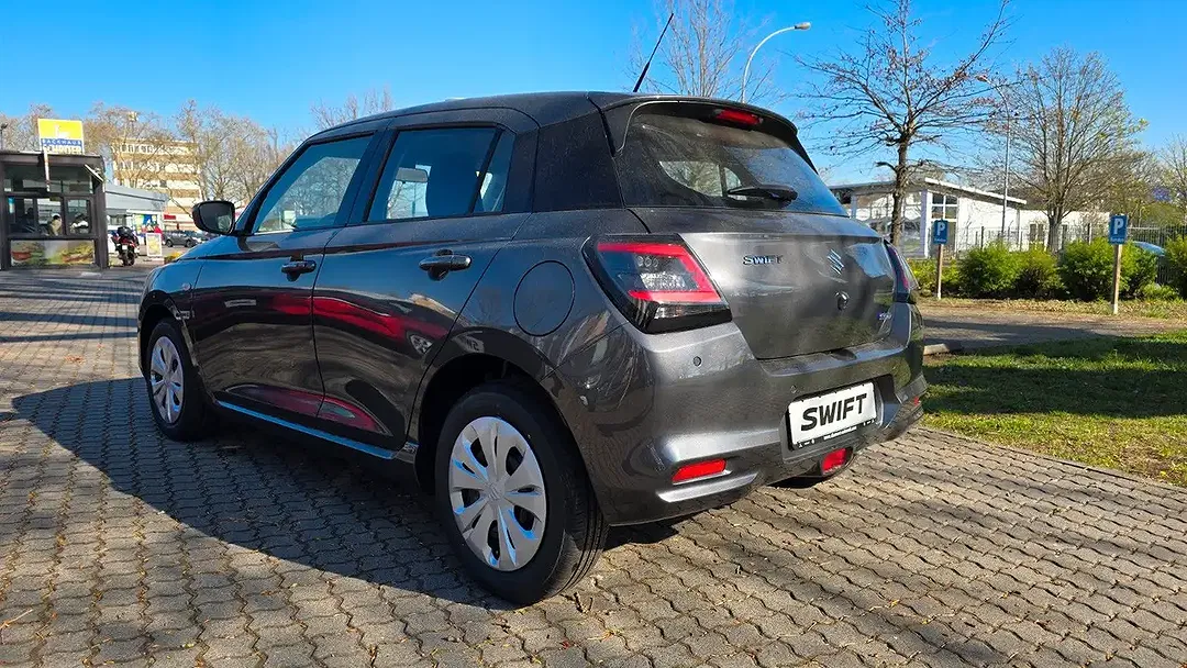 Suzuki Swift - Thumbnail 7