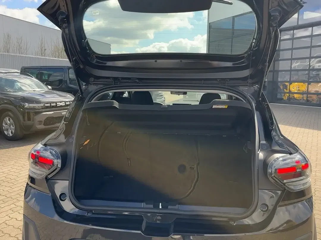 Dacia Sandero - Thumbnail 13