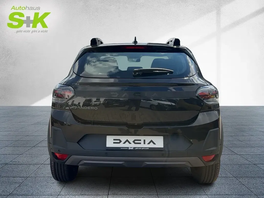 Dacia Sandero - Thumbnail 3