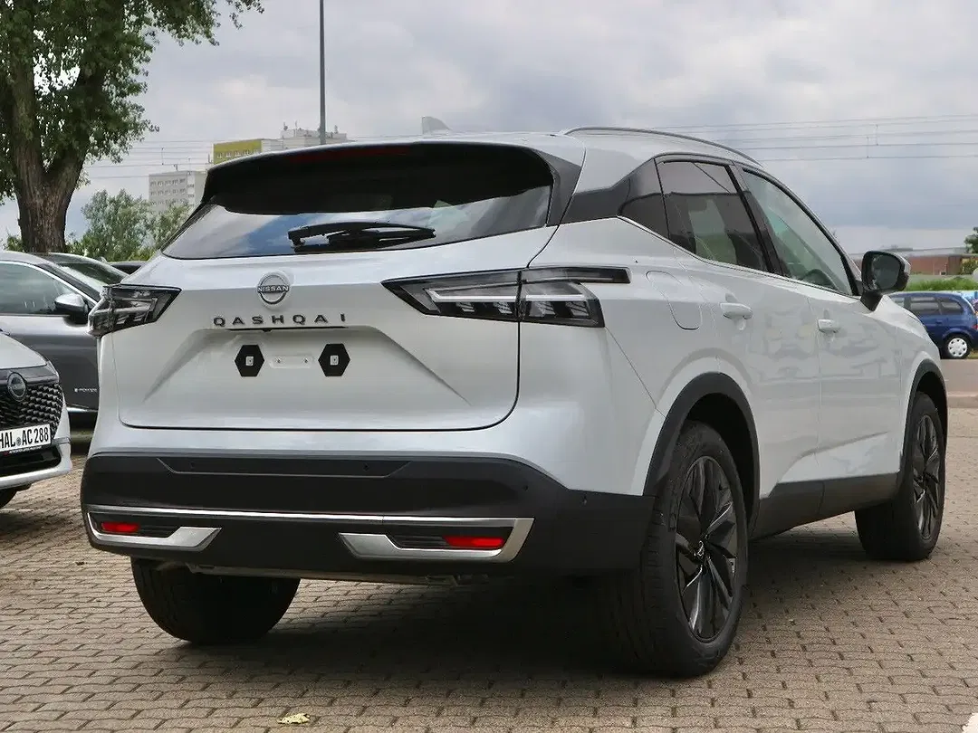 Nissan Qashqai - Thumbnail 10