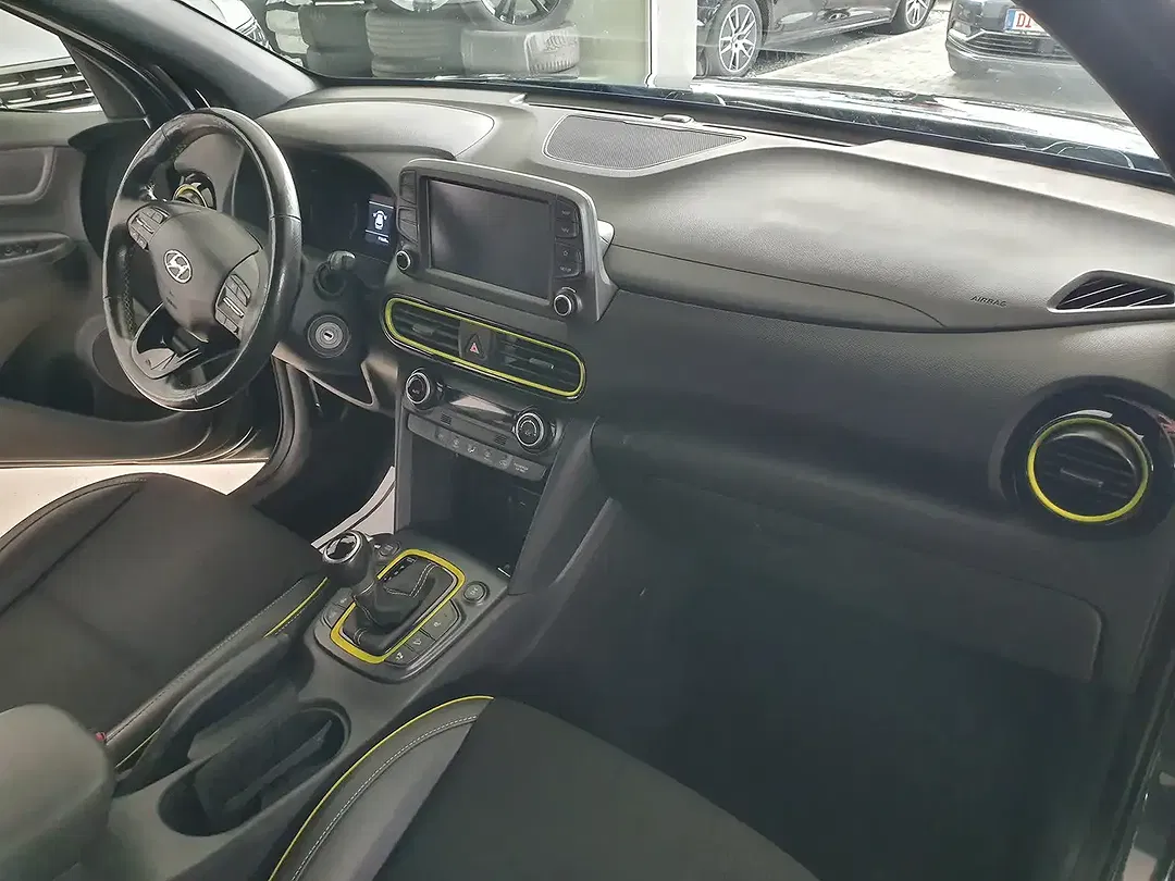 Hyundai KONA - Thumbnail 13