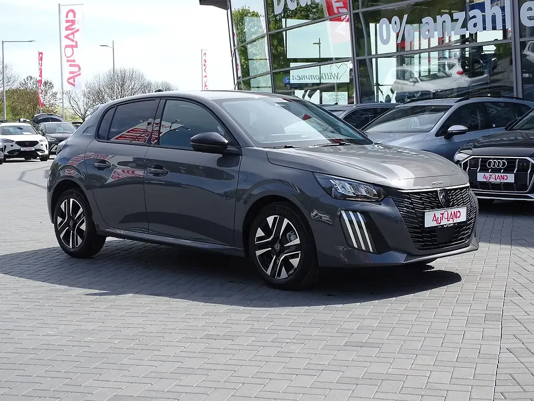 Peugeot 208 - Thumbnail 5