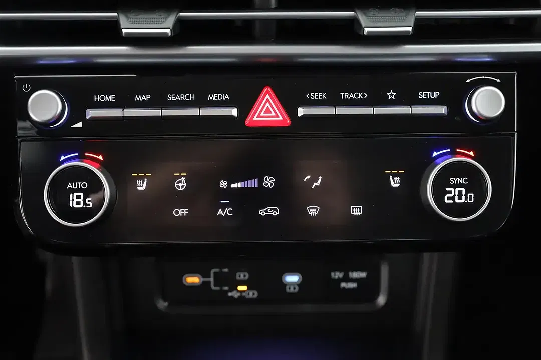 Hyundai TUCSON - Thumbnail 11
