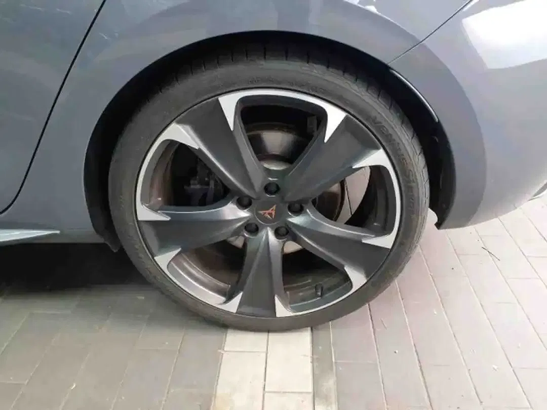 CUPRA Leon - Thumbnail 11