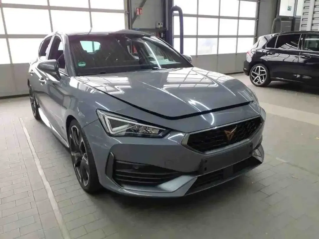 CUPRA Leon - Thumbnail 4