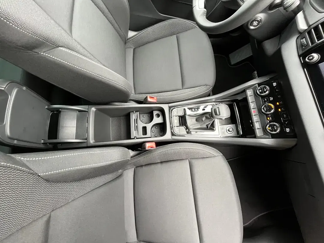 Skoda Karoq - Thumbnail 9